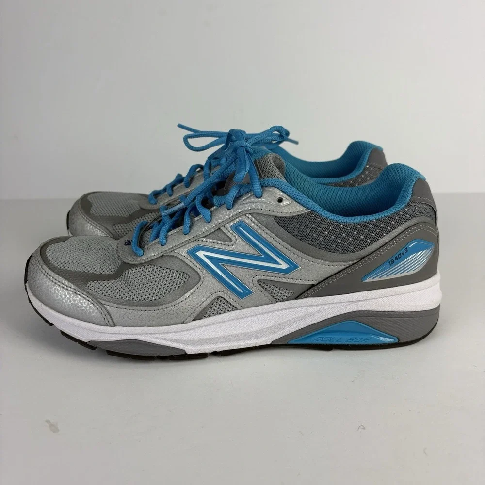 New Balance 1540v3 Silver Polaris W1540SP3 Women's 10.5 Men's 9.5 make In USA